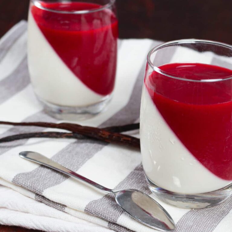 Panna cotta au coulis de Framboises
