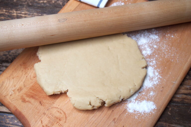 Pâte brisée / Pâte à foncer / Pâte sucrée