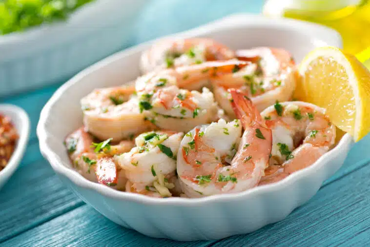 Crevettes, citron et persillade